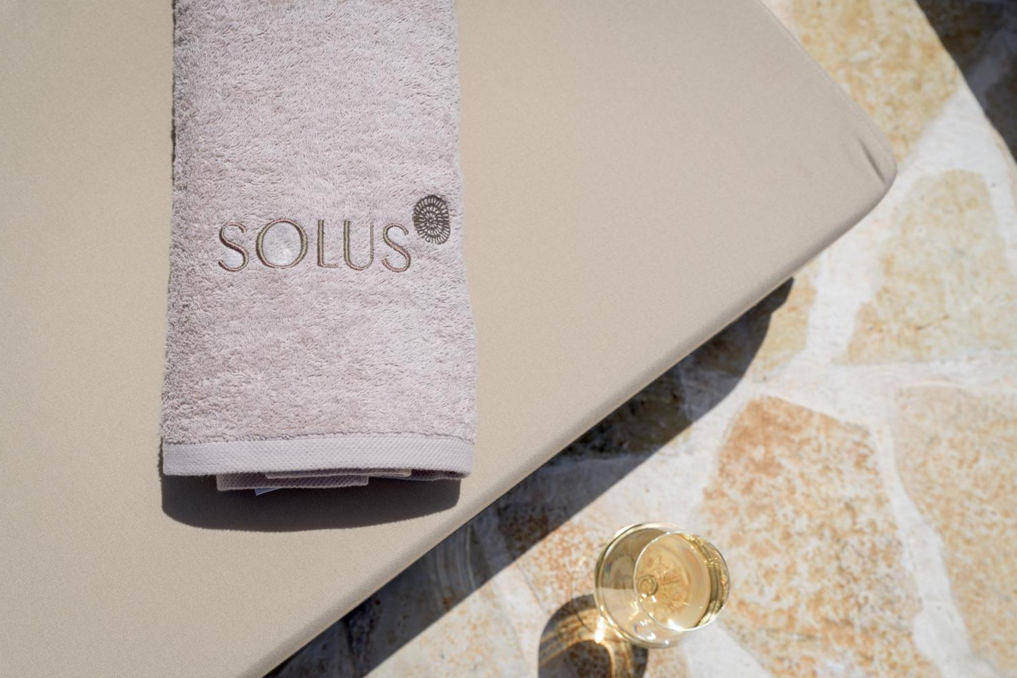 Solus Suites Milos Adamantas  Exteriör bild